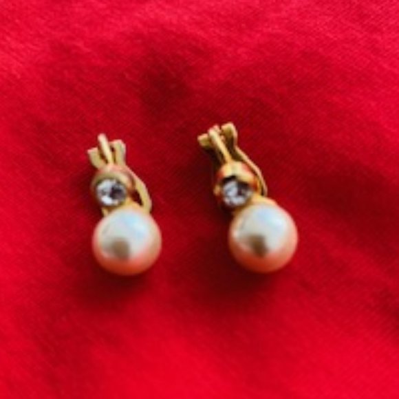 Women's Paddle Back Clip-On Earrings from Canada | Gold color - Picture 12 of 14